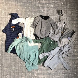 Newborn bundle of clothes!